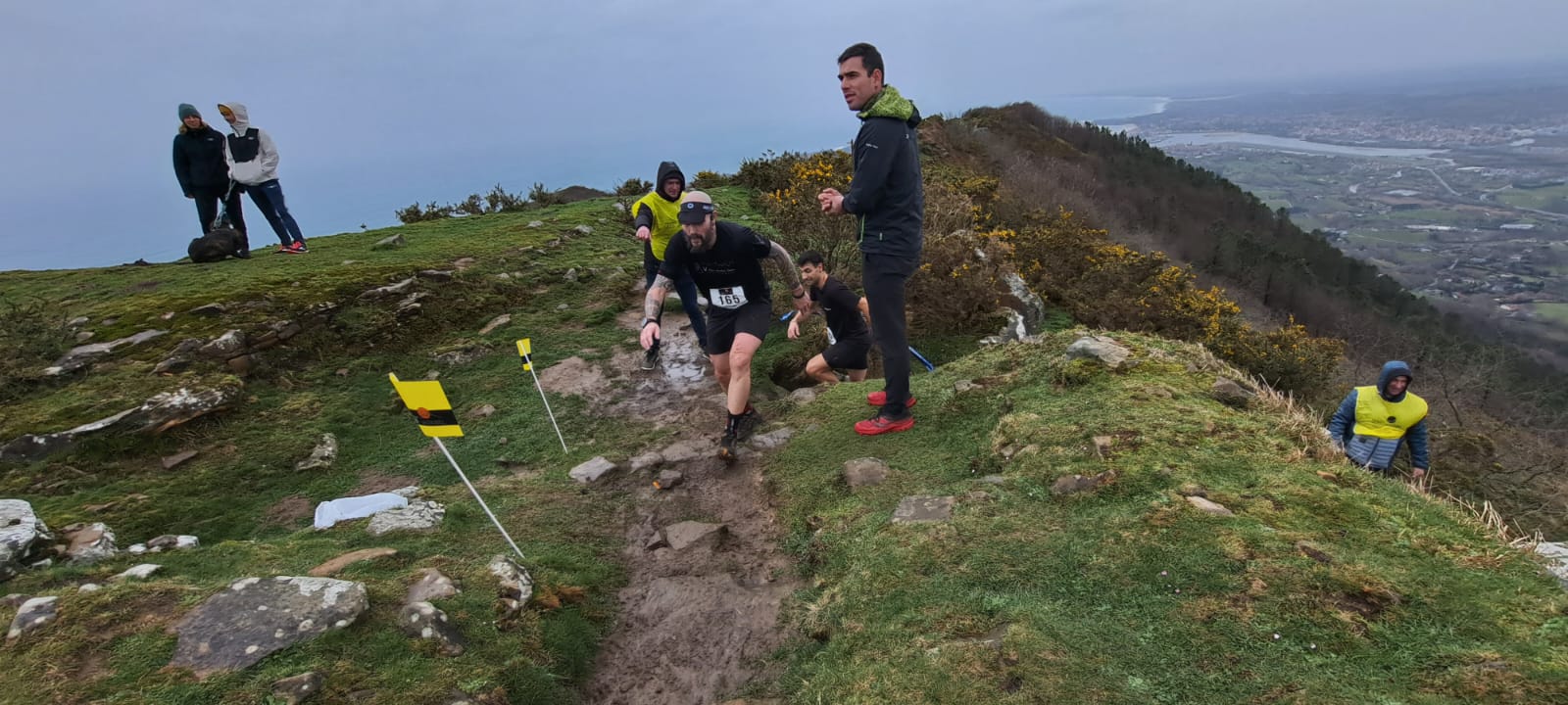 El temporal no puede con la Lezo Jaizkibel