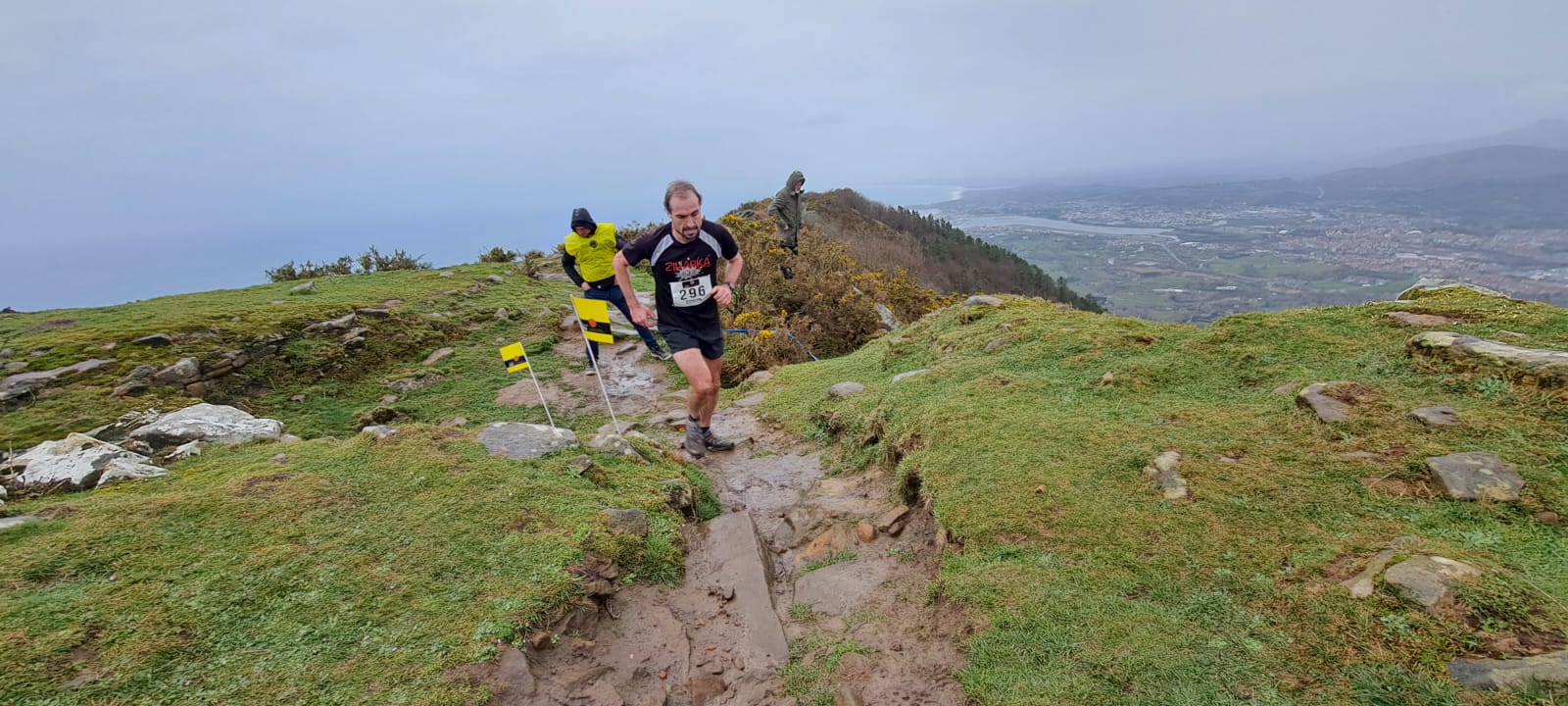 El temporal no puede con la Lezo Jaizkibel