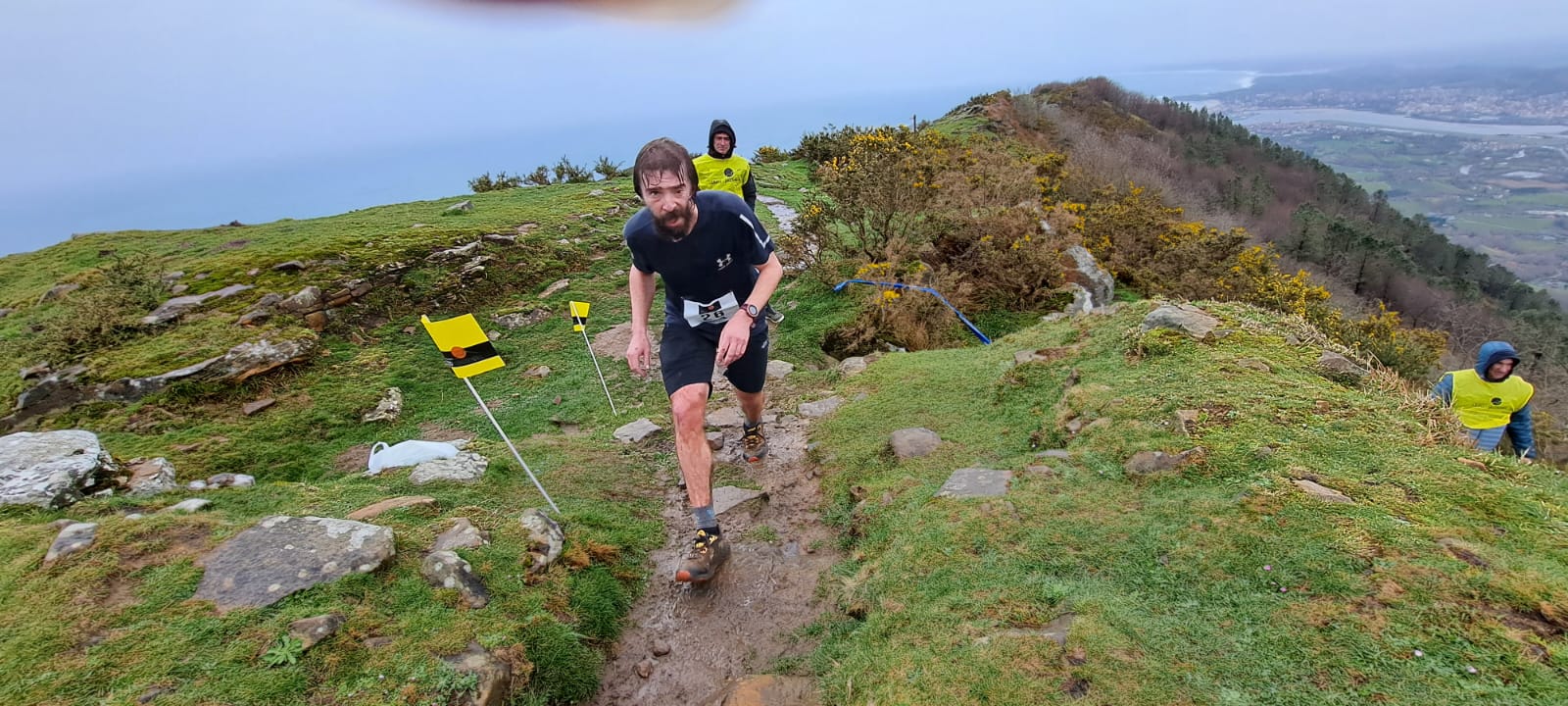 El temporal no puede con la Lezo Jaizkibel