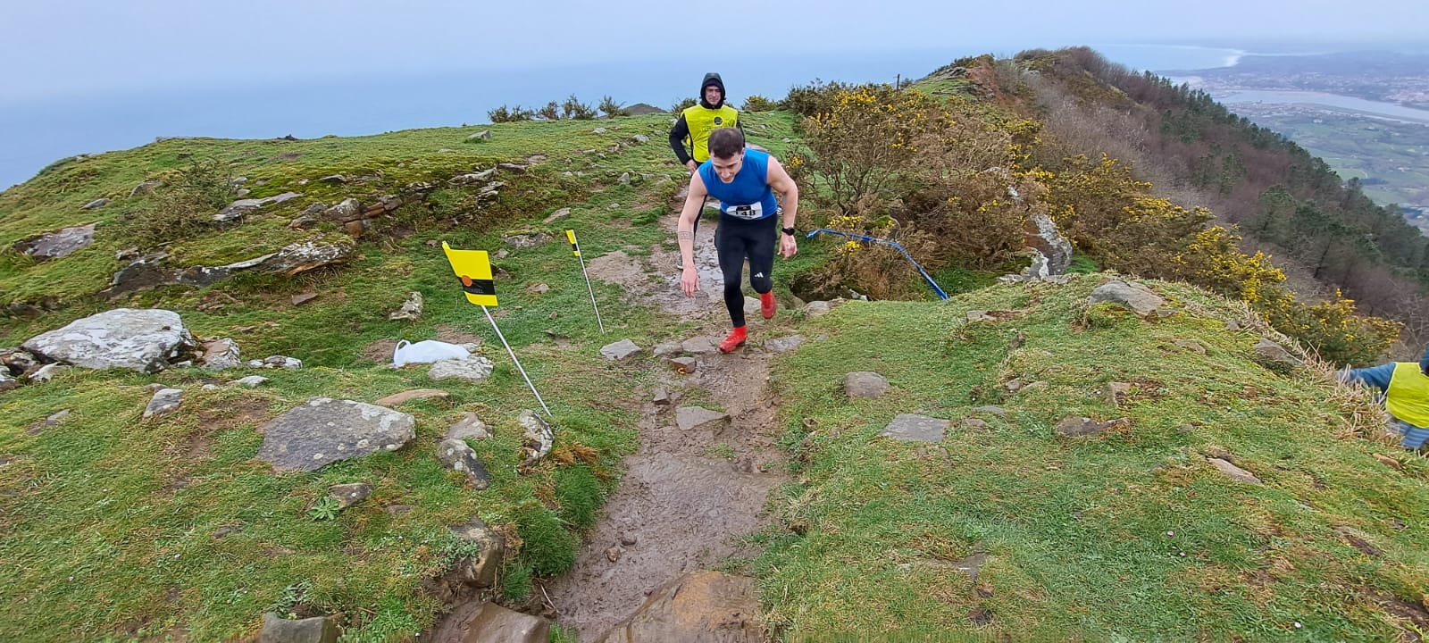El temporal no puede con la Lezo Jaizkibel
