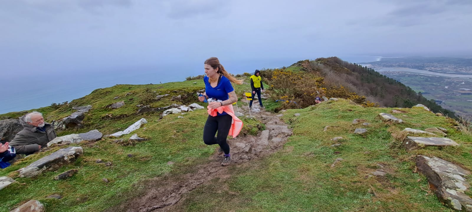 El temporal no puede con la Lezo Jaizkibel