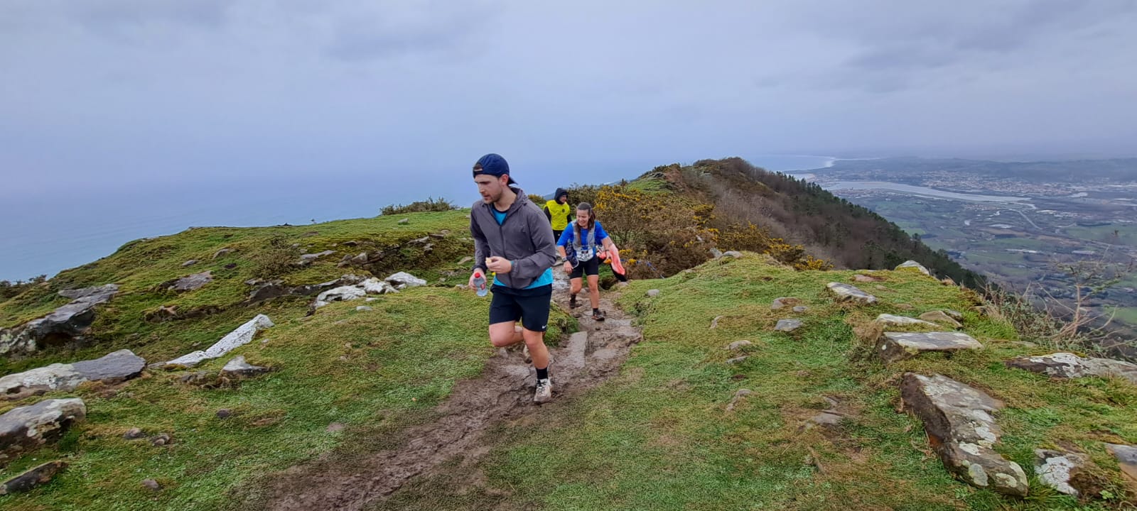 El temporal no puede con la Lezo Jaizkibel