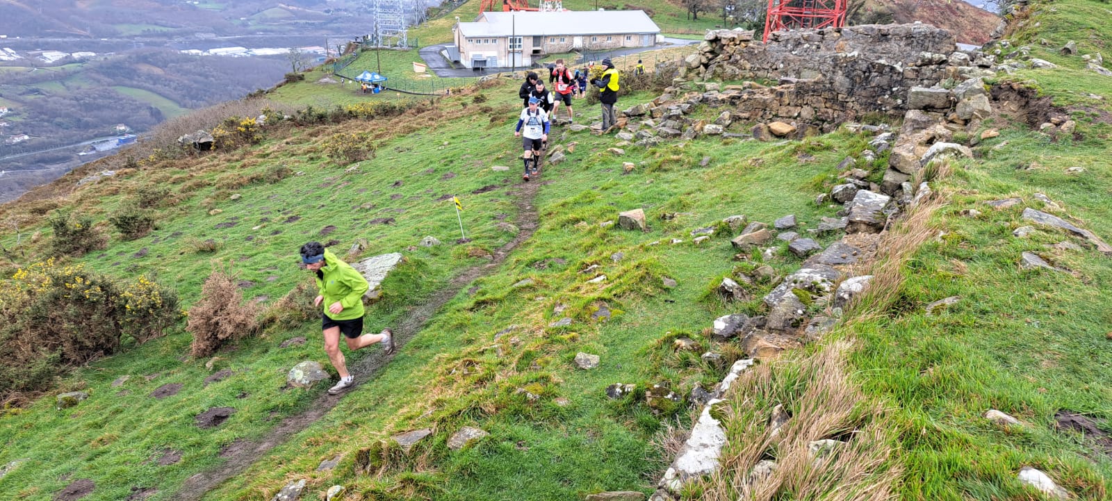 El temporal no puede con la Lezo Jaizkibel