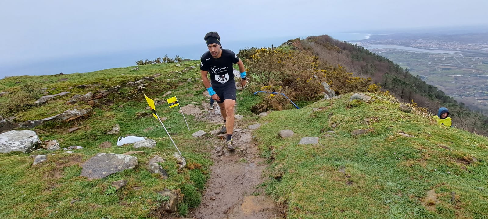 El temporal no puede con la Lezo Jaizkibel