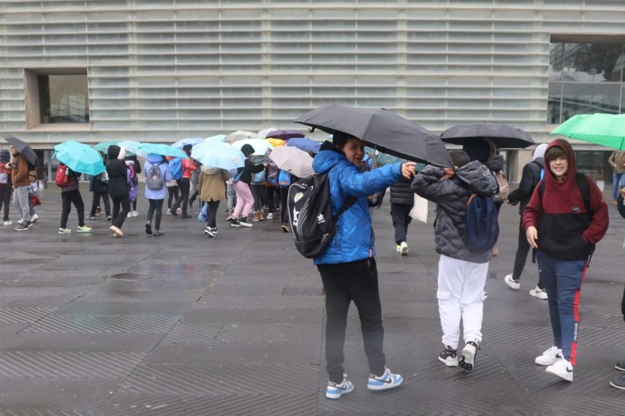 Euskadi en alerta por lluvia, viento y olas