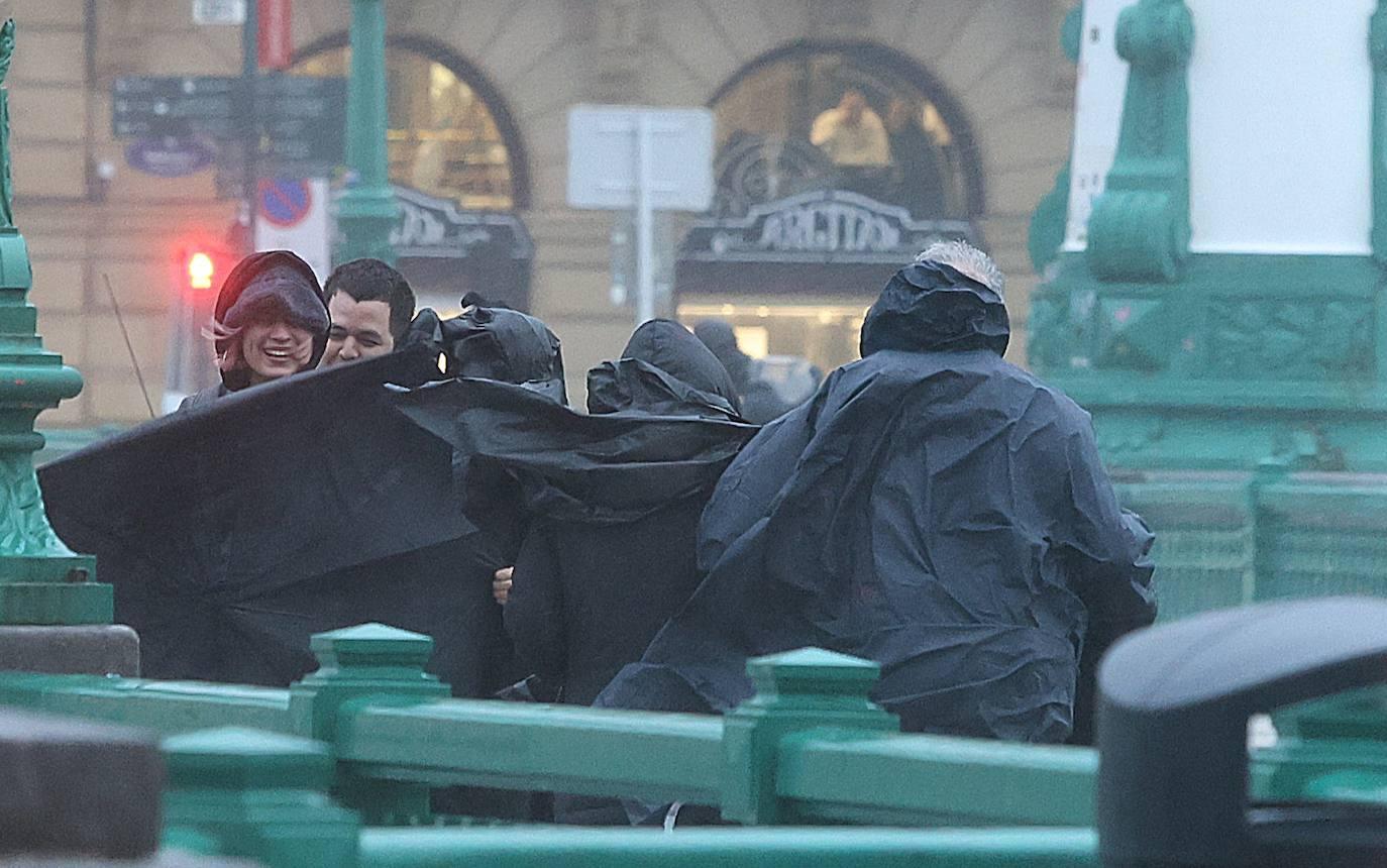 Euskadi en alerta por lluvia, viento y olas