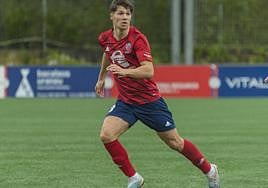 Iosu García, en una acción del partido.