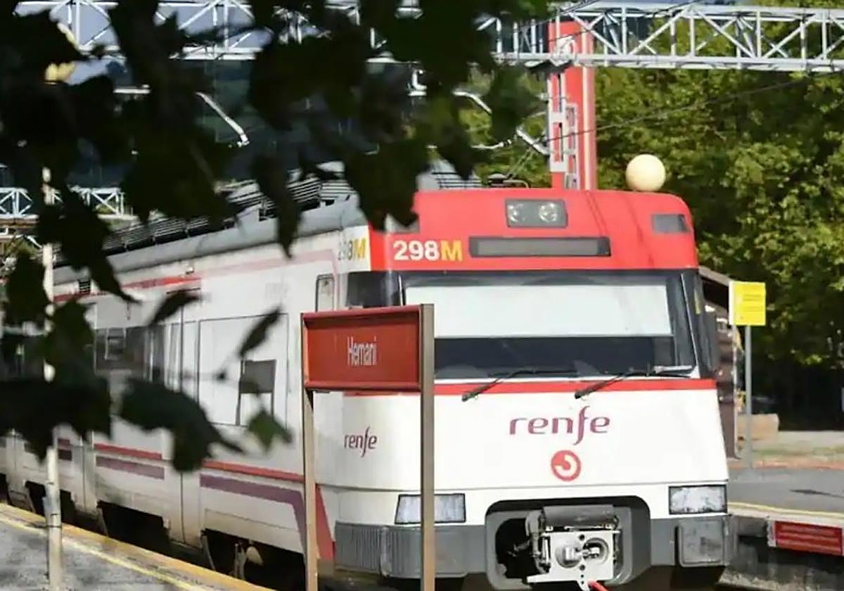 Suspendidos varios servicios y retrasos de más de 20 minutos en los Cercanías de Gipuzkoa