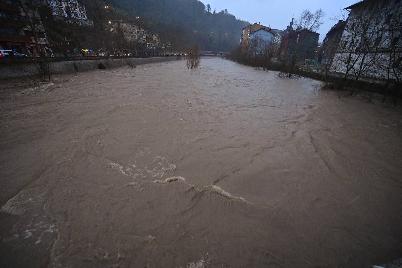 Gipuzkoa, en alerta por las fuertes lluvias