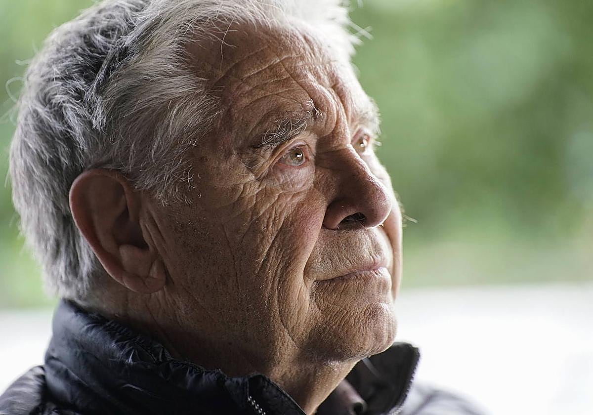 23 urteren ostean, etapa bat itxiko du Nikolas Zendoiak azken idatzi honekin.