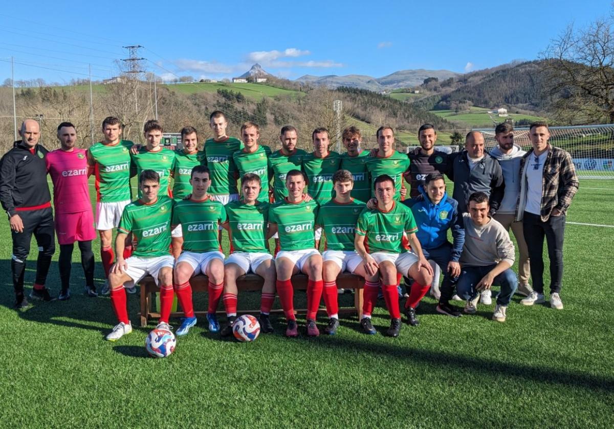 El primer equipo tratará de mantener el pulso para liderar el grupo este fin de semana en su encuentro ante el Sanpedrotarra.