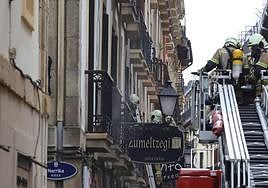 El último incendio en la Parte Vieja ocurró hace unos días en el restaurante Zumeltzegi.