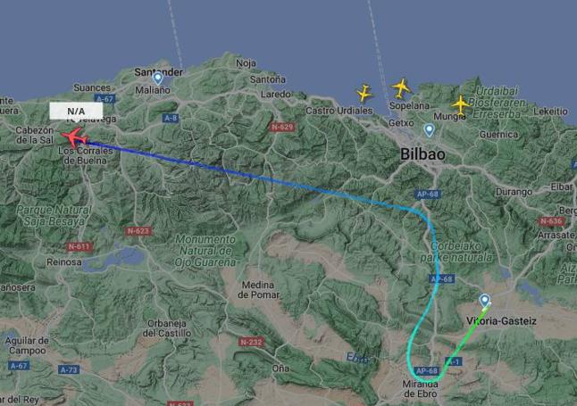 El Antonov 124 ha despegado a las 16horas y se dirige hacia el Oeste