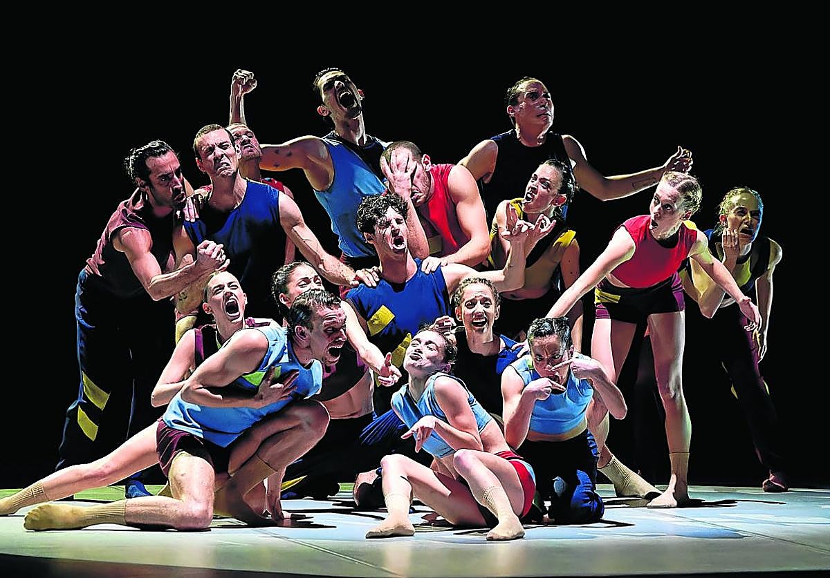 Aterballeto es la mejor formación de danza contemporánea de Italia.