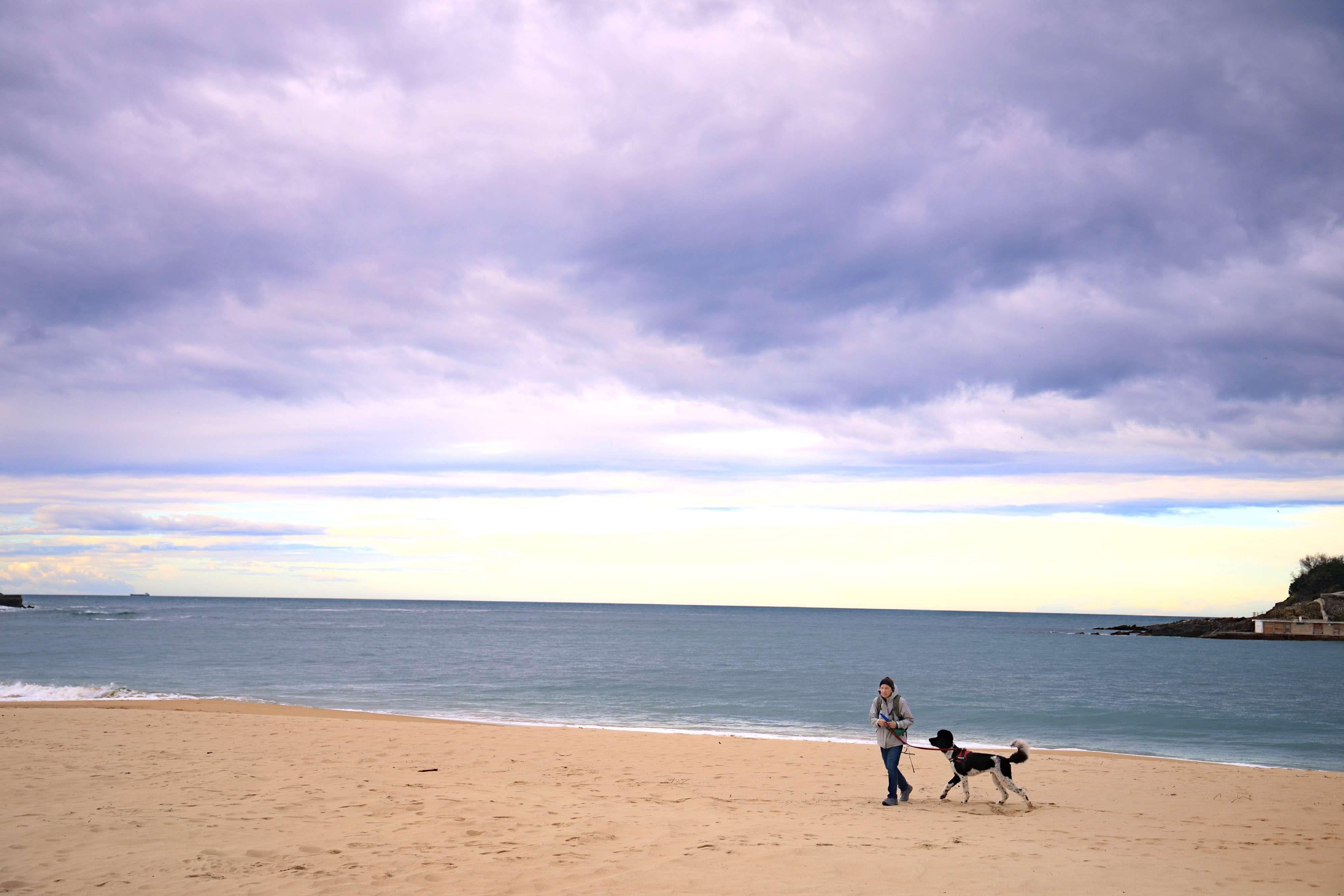 Fin de semana revuelto, marcado por algunos claros, lluvia, viento y ambiente fresco