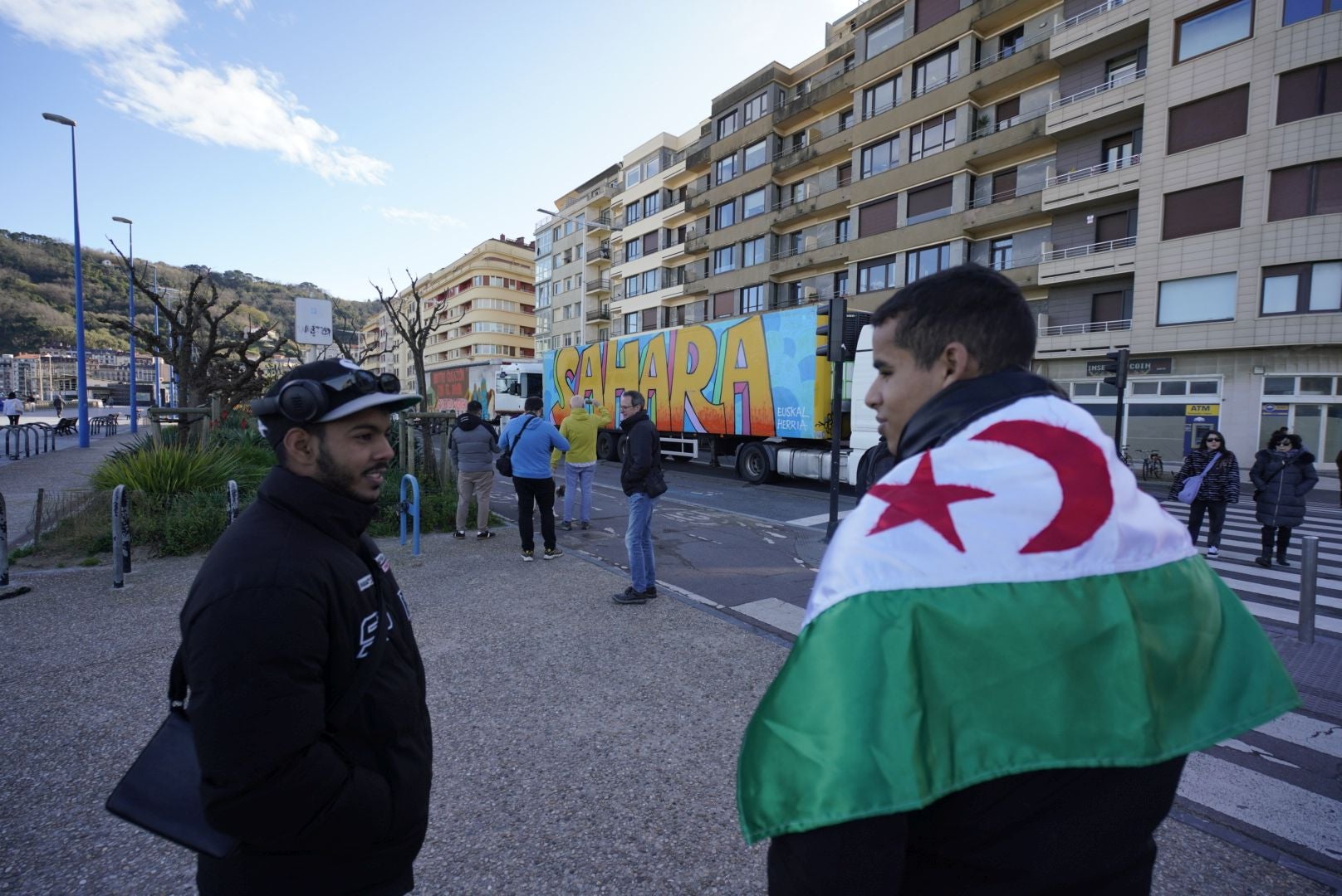 Una caravana a favor de los refugiados saharauis