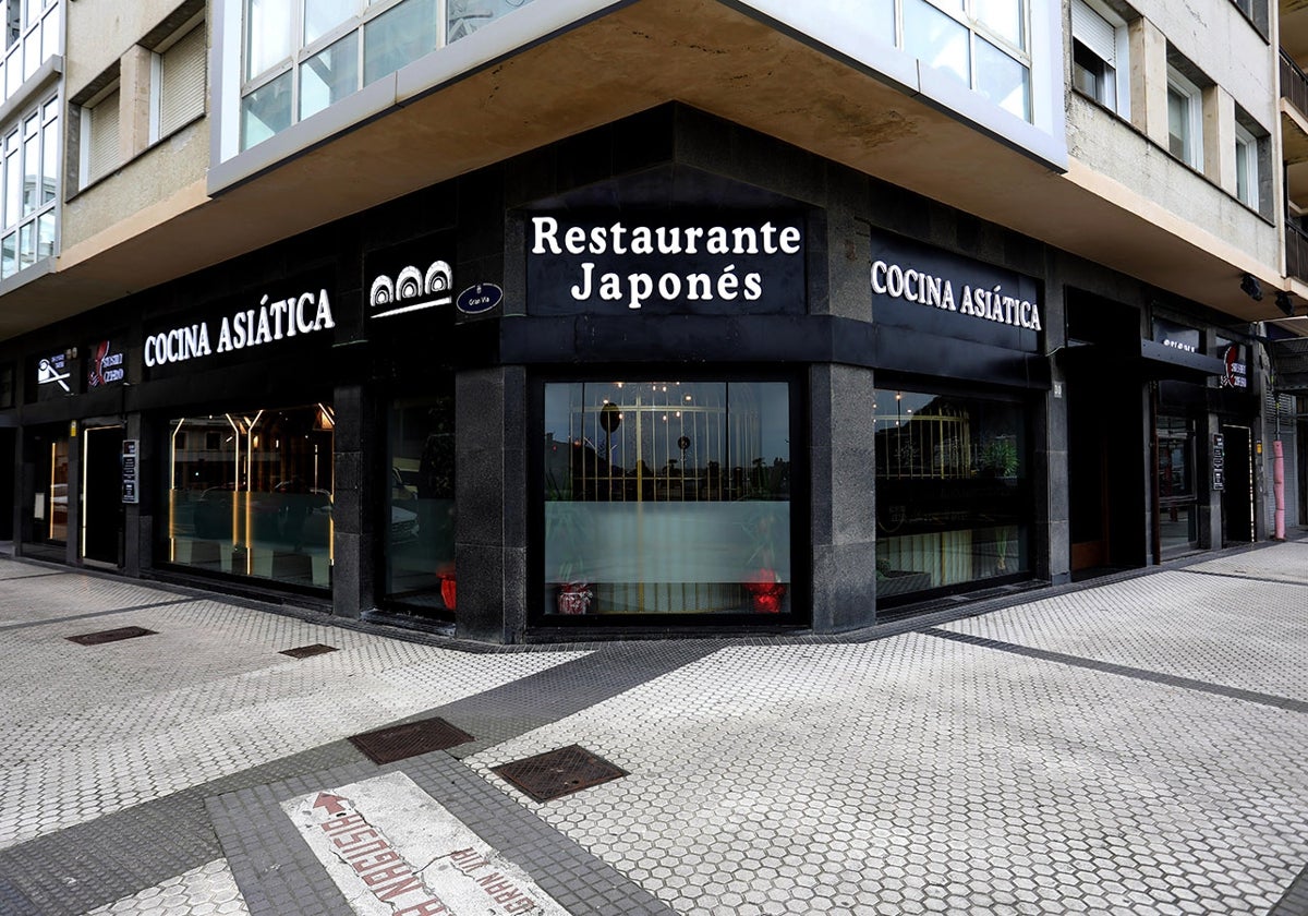 Sushi Zero es un renovado local en la esquina de Gran Vía con avenida de La Zurriola.