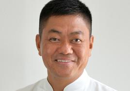 Yoshihiro Narisawa.
