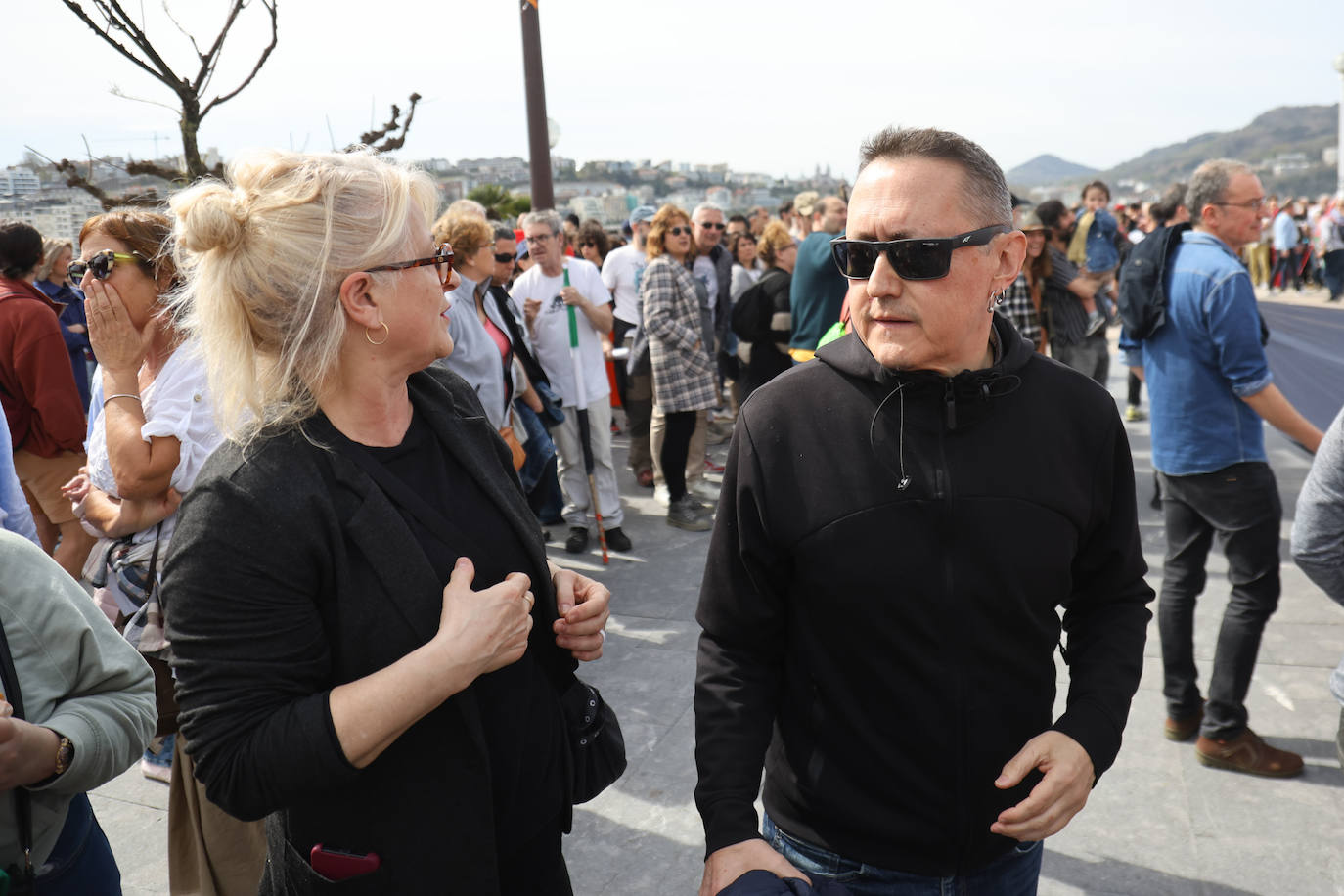 Multitudinaria marcha para denunciar el genocidio en Palestina