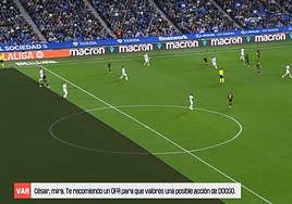 Frame de la acción y la conversación entre Pizarro Gómez, Soto Grado y sus asistentes en el duelo entre Real y Cádiz.