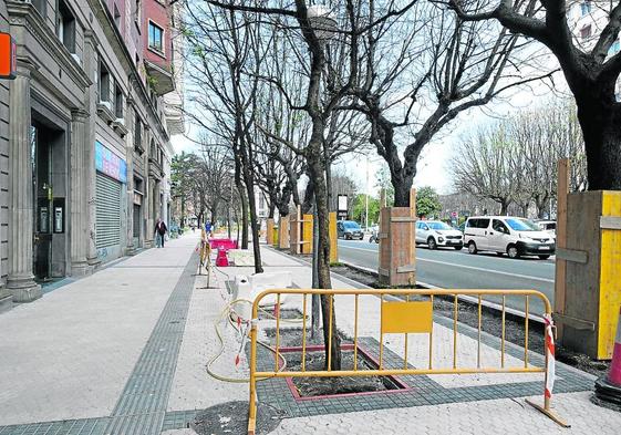 La manzana situada junto al parque Menchu Gal ya ofrece una imagen renovada.
