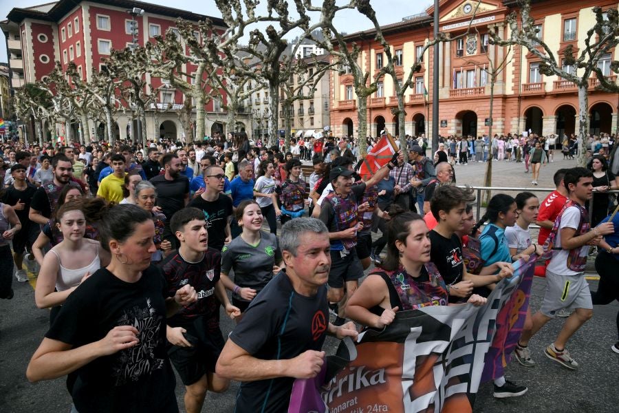 Paso diurno de Korrika por Alto Deba y Bajo Deba