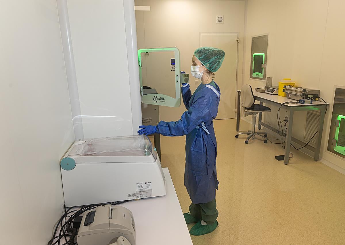 Imagen secundaria 1 - La revolución médica contra el cáncer llega a Gipuzkoa con los primeros veinte pacientes