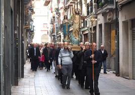 Un instante de la 'Procesión del encuentro' celebrada el Domingo de Pascua anterior a la pandemia.