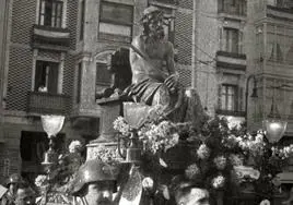 El Ecce Homo de San Vicente, en el Boulevard, dentro de la procesión del Santo Entierro.