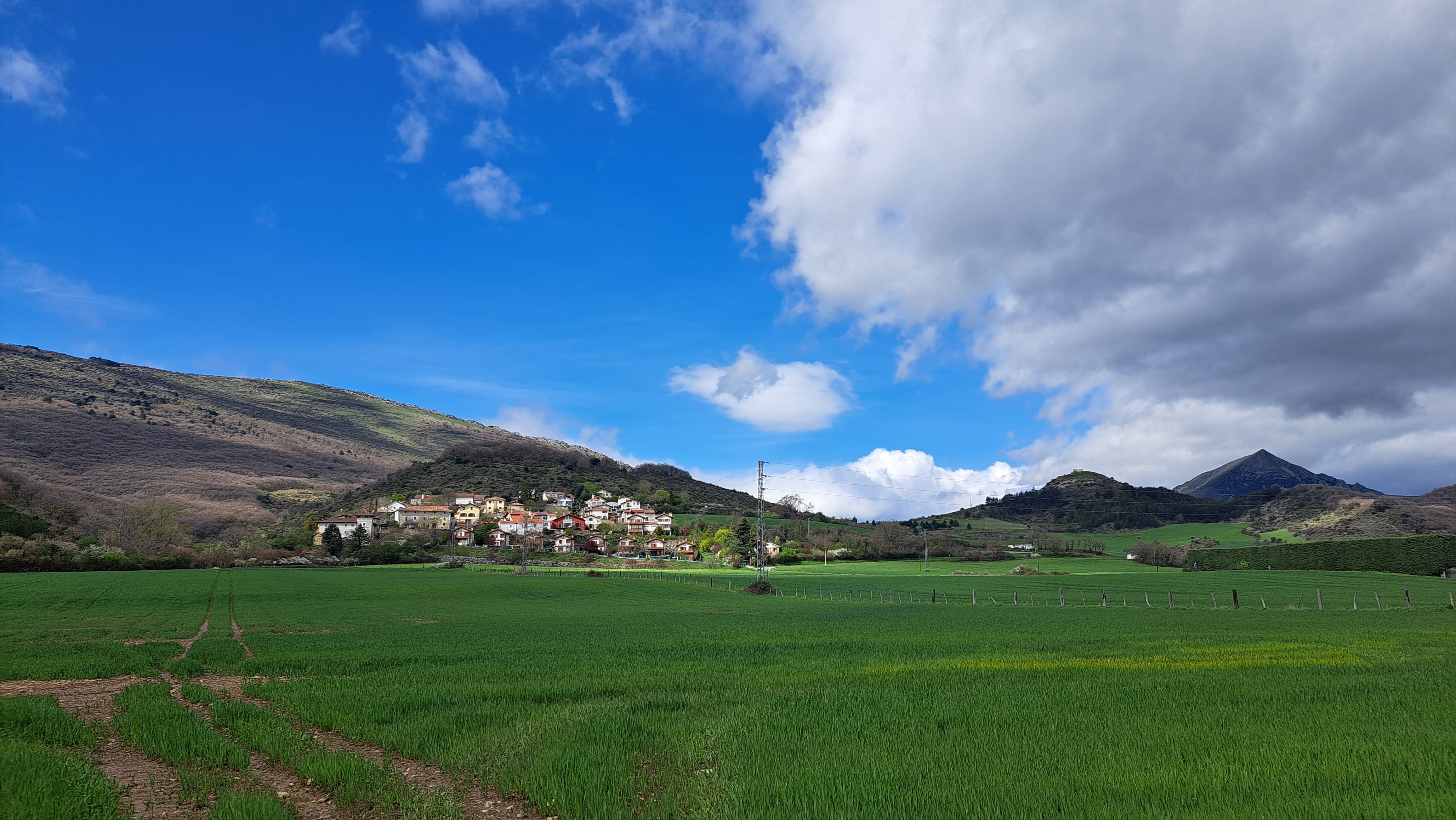 Garaño, entre las ruinas y Ollaran