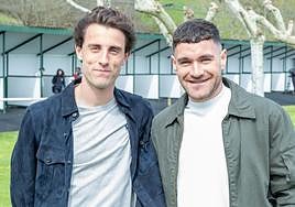 Álvaro Odriozola y Javi Galán, este jueves en el hipódromo de Donostia.