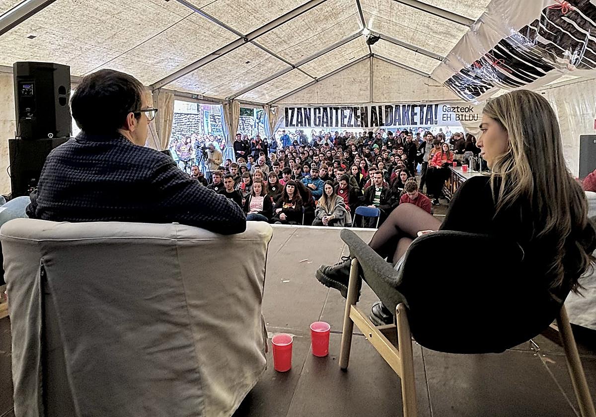 Pello Otxandiano durante el acto celebrado en Lezo.