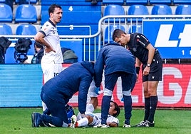 Kubo se retiró lesionado antes del descanso en sustitución de Becker.