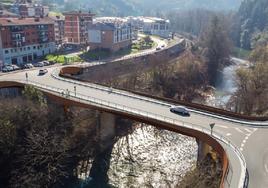 Fotomontaje que recrea el aspecto que tendrá el puente de Mendaro tras la remodelación.