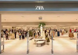 Así es la nueva imagen de Zara en el centro comercial Garbera de San Sebastián.