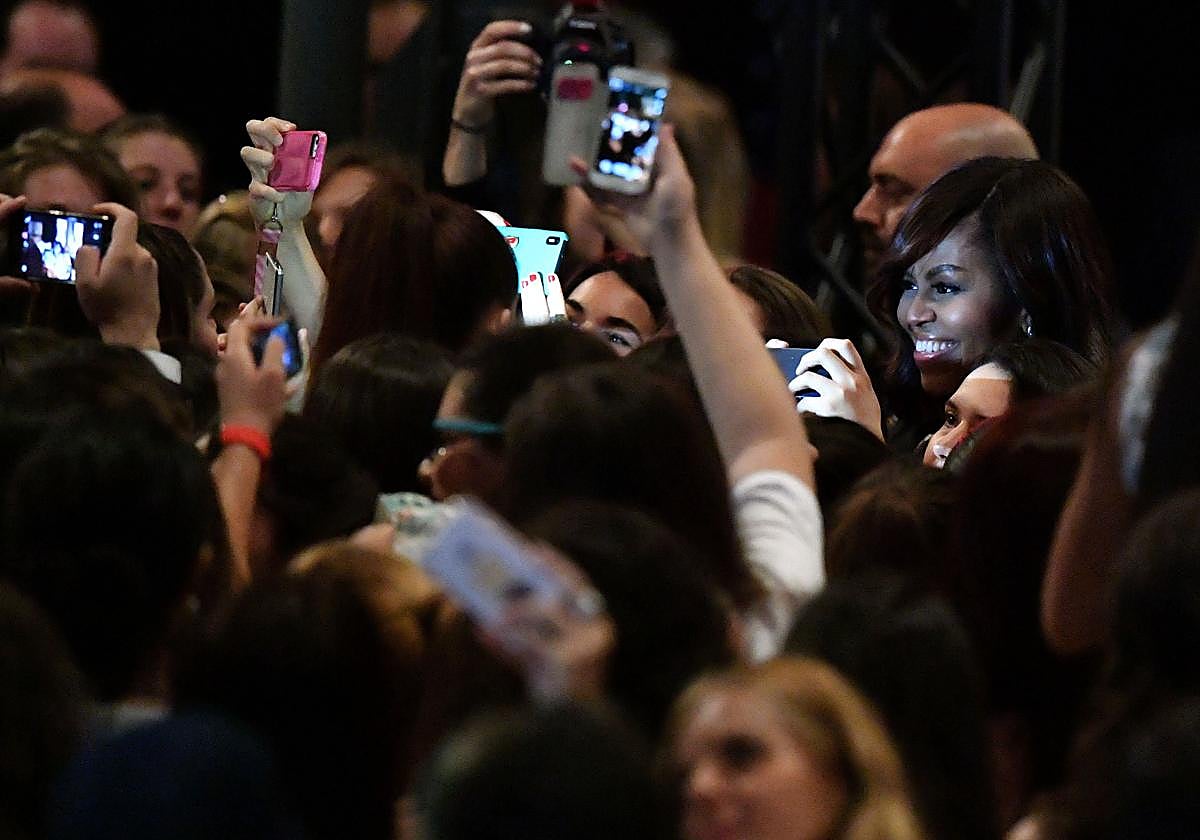 Estudios sobre los efectos de las redes sociales en la salud mental de los menores