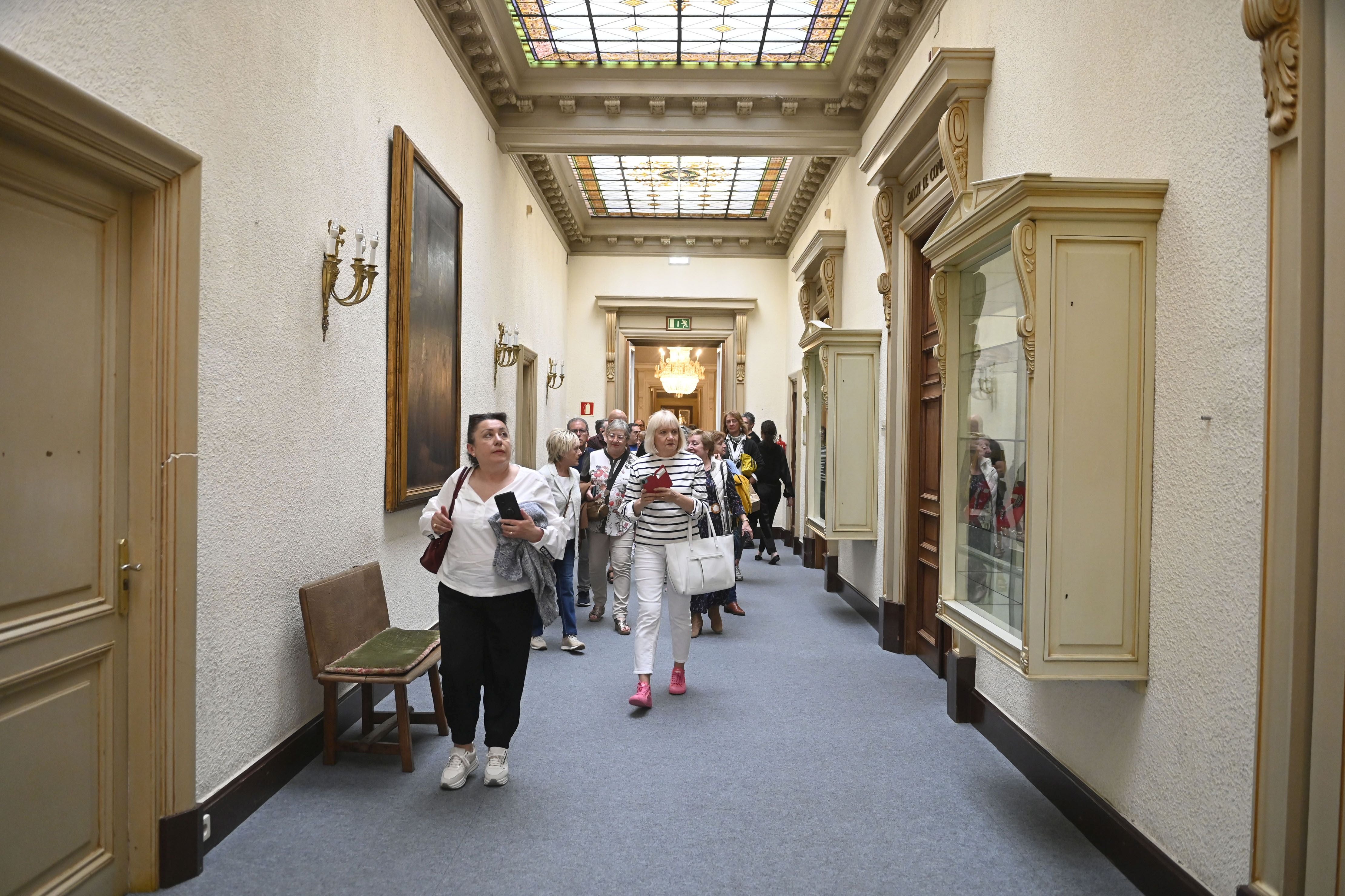 Las visitas guiadas por el Ayuntamiento, en imágenes