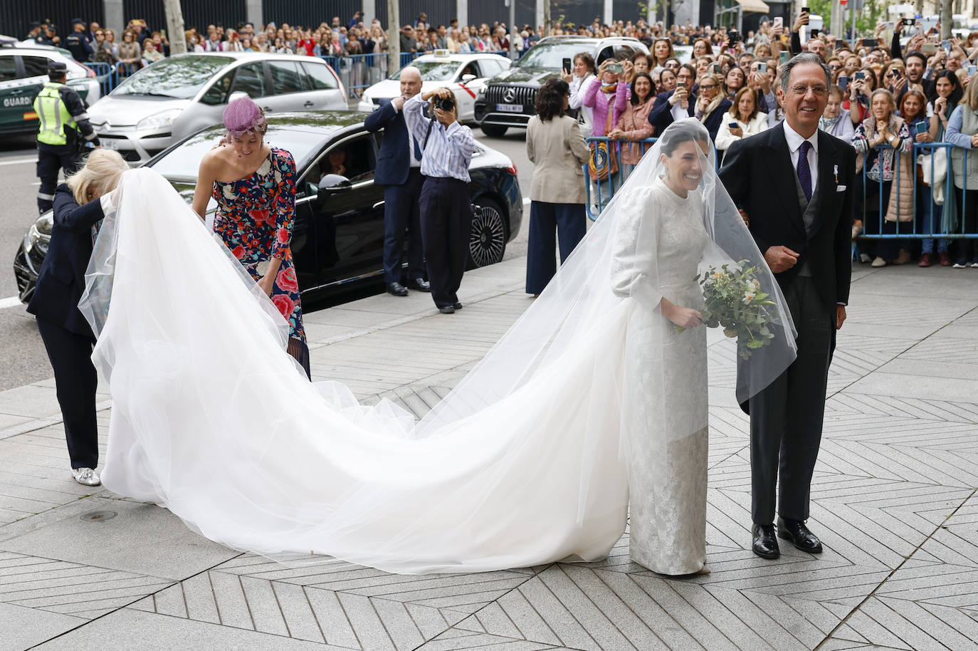 Del Rey emérito a Feijóo: La llegada de los invitados a la boda de José Luis Almeida