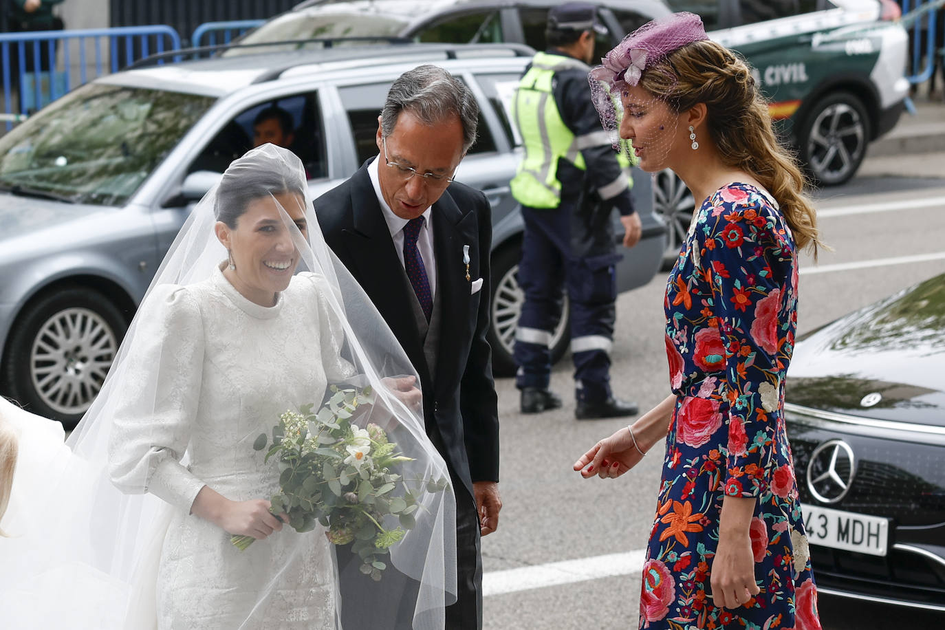 Del Rey emérito a Feijóo: La llegada de los invitados a la boda de José Luis Almeida