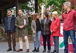 El equipo de Sumar, en el acto de este martes celebrado en Errenteria.