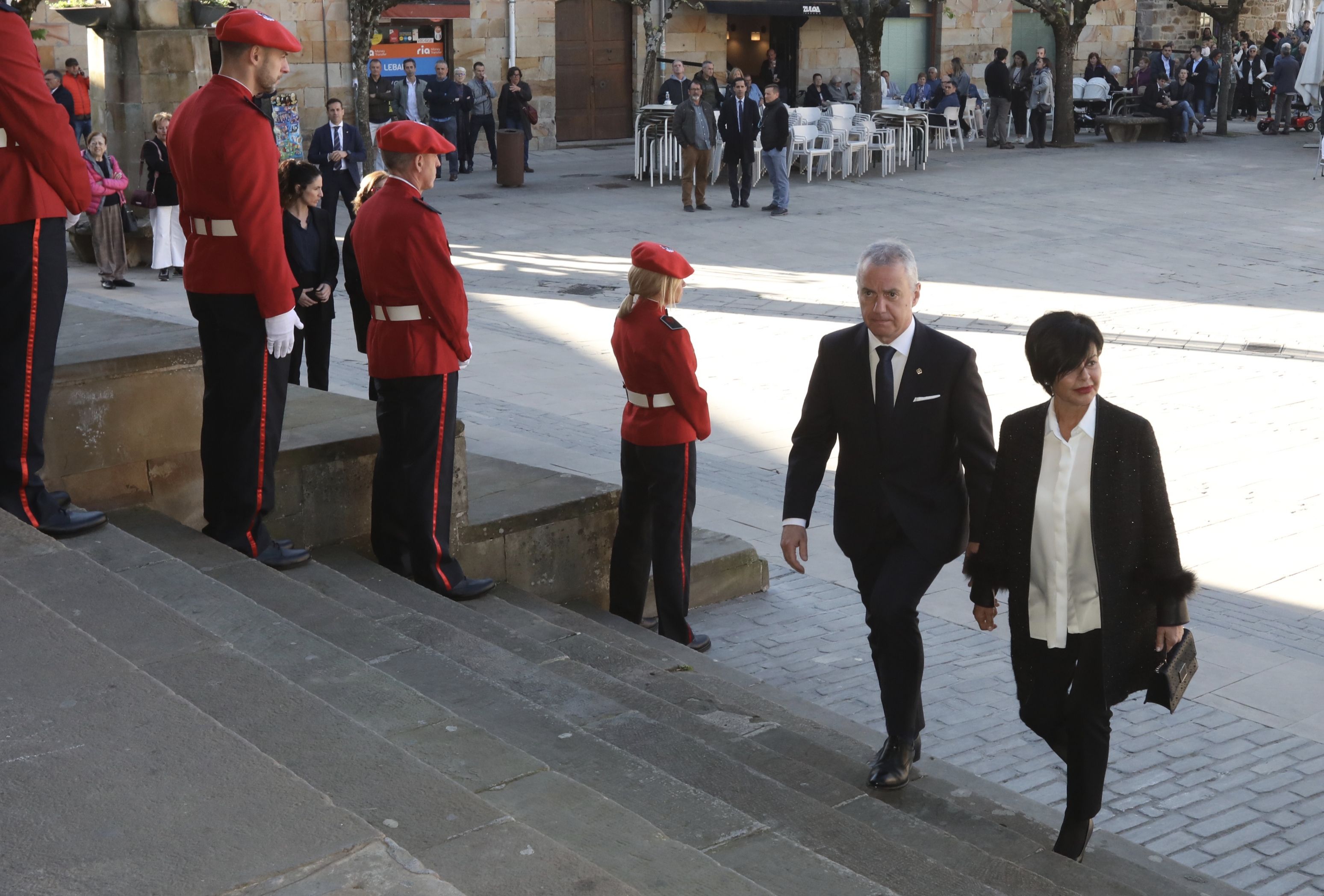 Euskadi despide a José Antonio Ardanza