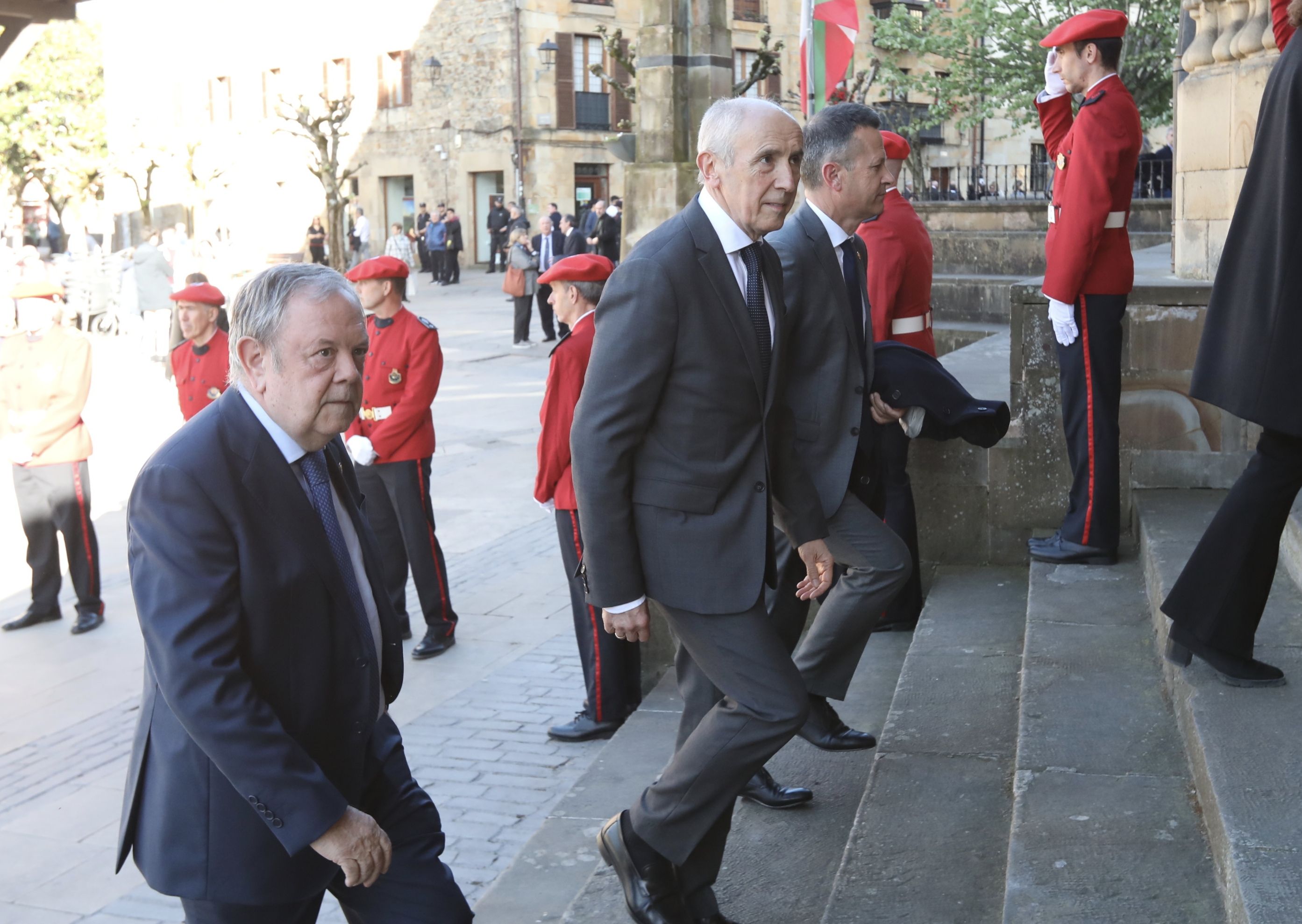 Euskadi despide a José Antonio Ardanza