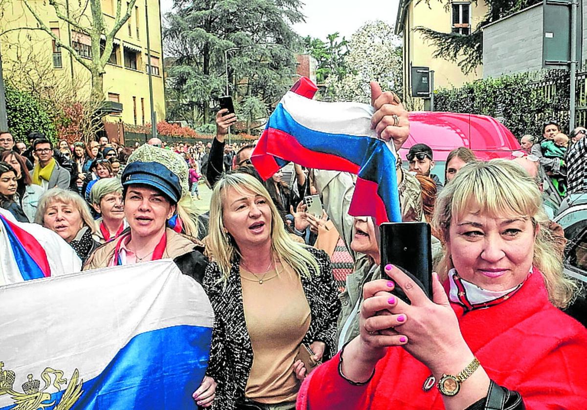 La población rusa soporta mejor de lo previsto la guerra.