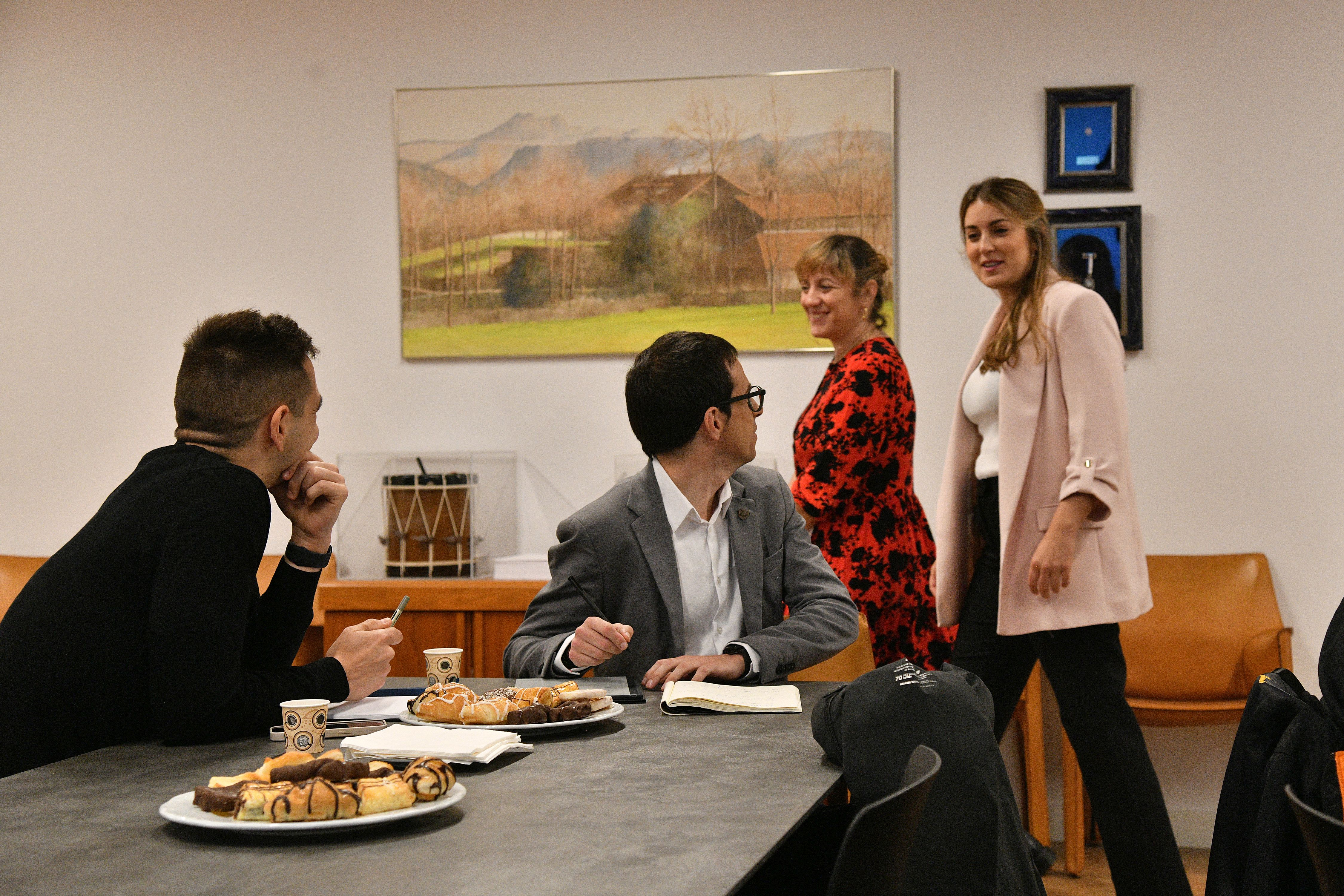 Las bambalinas del debate de DV