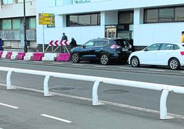 Ramón Mayor escribe y manda esta fotografía al Sirimiri. Y dice: «Adjunto foto del nuevo parking del paseo de La Concha, ya que tras los dos años que lleva esta gran obra en marcha los usuarios han decidido aprovechar la situación para aparcar en ese espacio. Agradecimiento al Departamento de Movilidad».