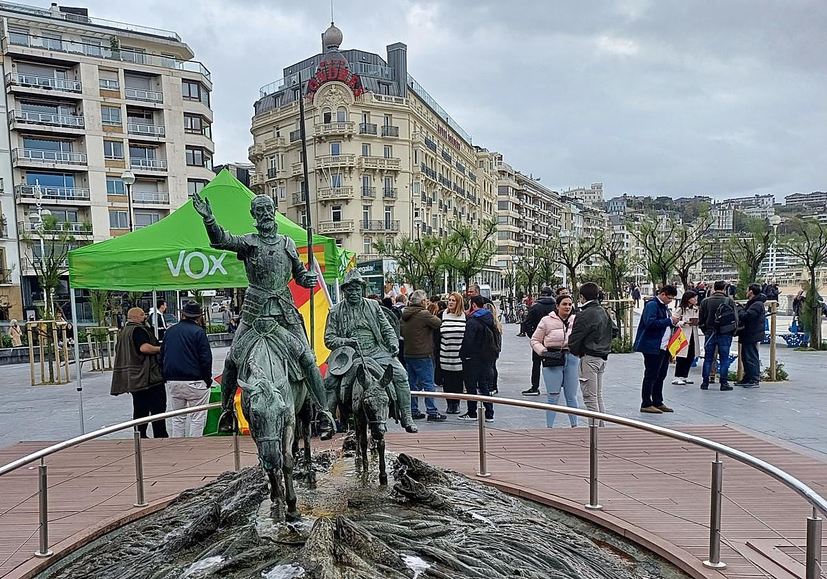 Ortega Smith denuncia que «los terroristas de ETA han impuesto la ley del silencio»