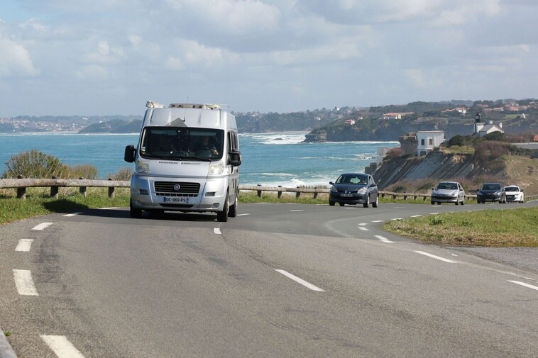 La carretera de La Corniche se clausurará 18 días por un «cierre experimental»