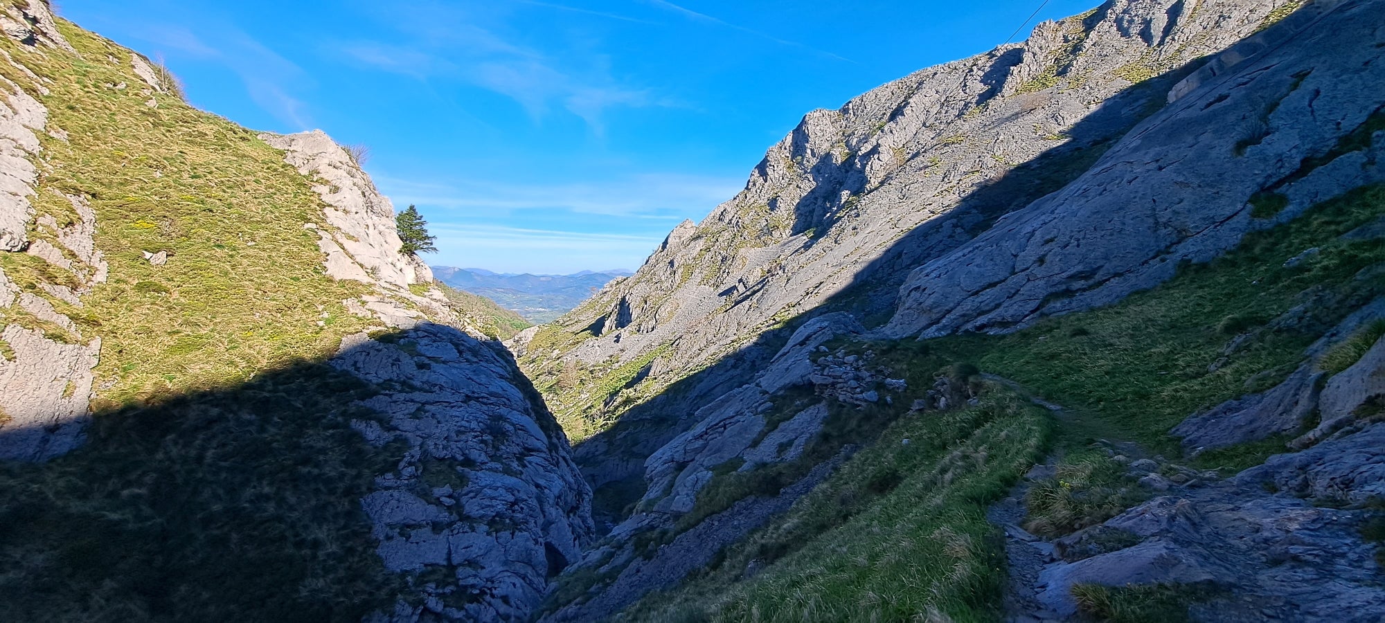 Errenaga, la discreta cima de la Sierra de Aralar