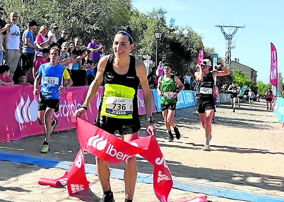 Imagen secundaria 1 - «El deporte me hace creer en mí»