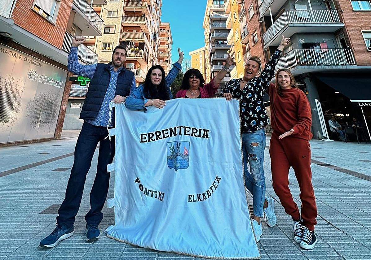 Los agentes que han organizado las fiestas ya están preparados.